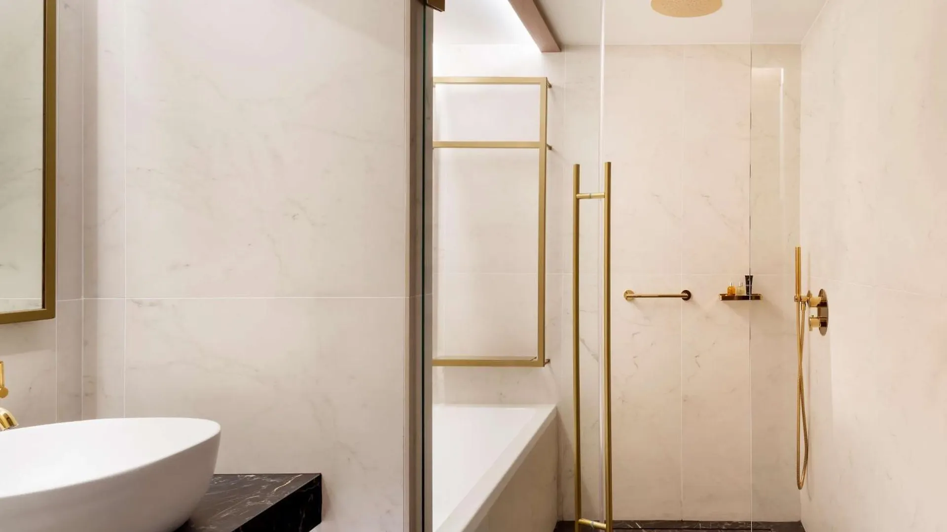 Radisson Collection Bilbao Otel